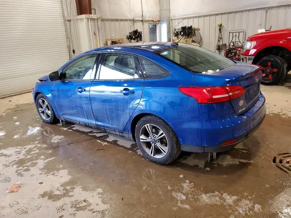 1FADP3FE3JL270377 2018 FORD FOCUS - Image 2