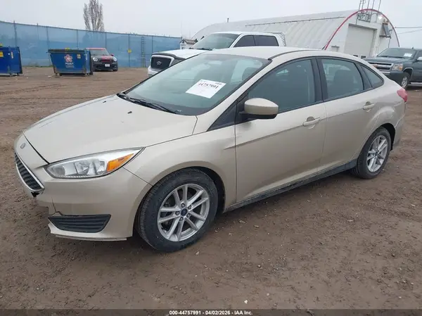 1FADP3FE3JL306391 2018 FORD FOCUS - Image 2