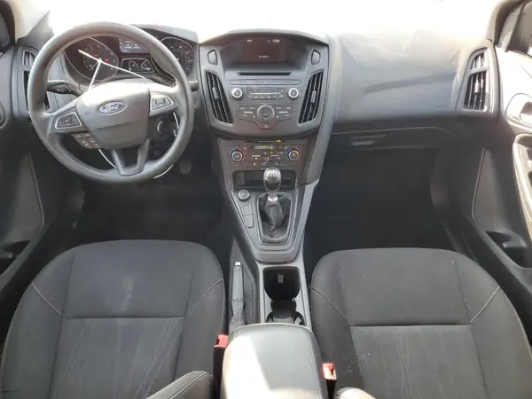1FADP3FE4HL257261 2017 FORD FOCUS - Image 8