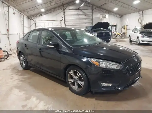 1FADP3FE4HL275856 2017 FORD FOCUS - Image 1