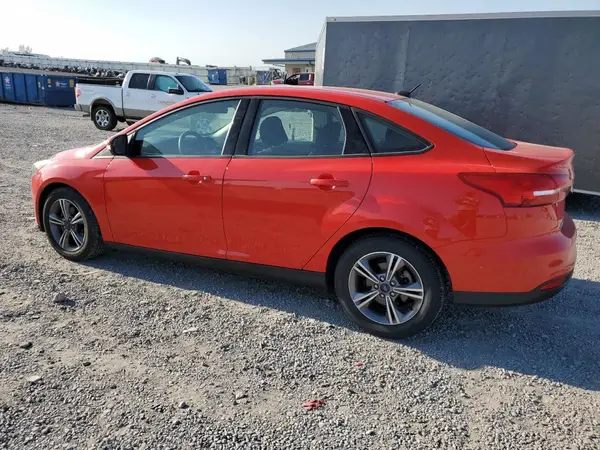 1FADP3FE4HL276070 2017 FORD FOCUS - Image 2