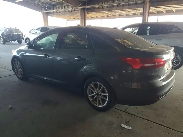 1FADP3FE4HL285223 2017 FORD FOCUS - Image 2