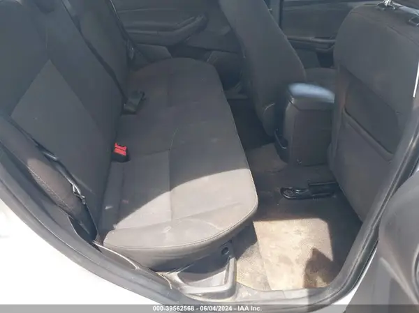 1FADP3FE4HL295573 2017 FORD FOCUS - Image 8