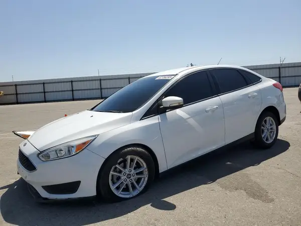 1FADP3FE4HL304062 2017 FORD FOCUS - Image 1