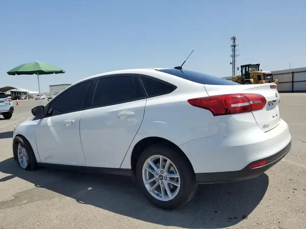 1FADP3FE4HL304062 2017 FORD FOCUS - Image 2