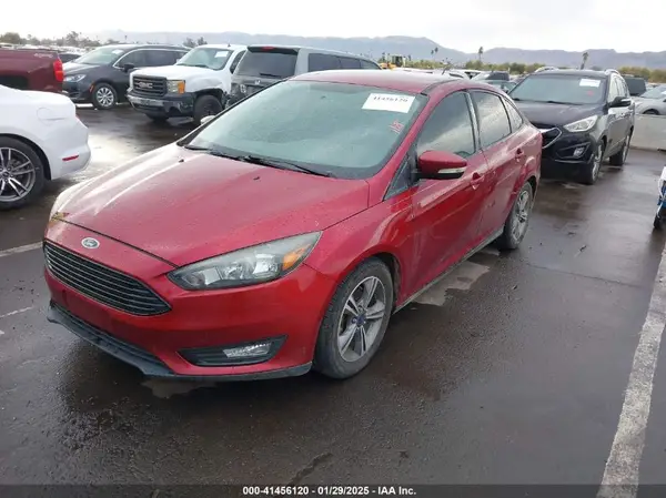 1FADP3FE4HL310010 2017 FORD FOCUS - Image 2