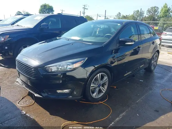 1FADP3FE4HL335196 2017 FORD FOCUS - Image 2