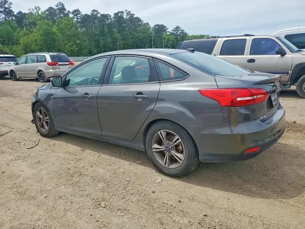 1FADP3FE4JL203772 2018 FORD FOCUS - Image 2