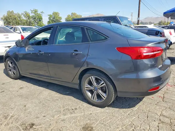 1FADP3FE4JL244922 2018 FORD FOCUS - Image 2