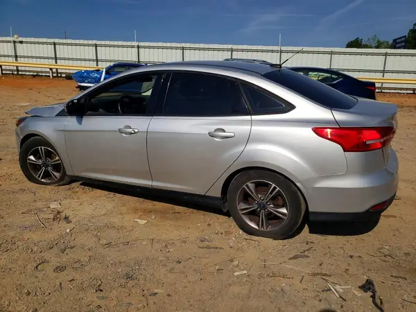 1FADP3FE4JL245794 2018 FORD FOCUS - Image 2