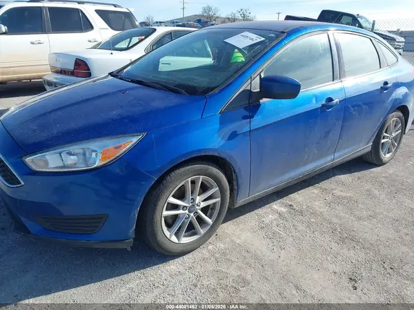1FADP3FE4JL259386 2018 FORD FOCUS - Image 2