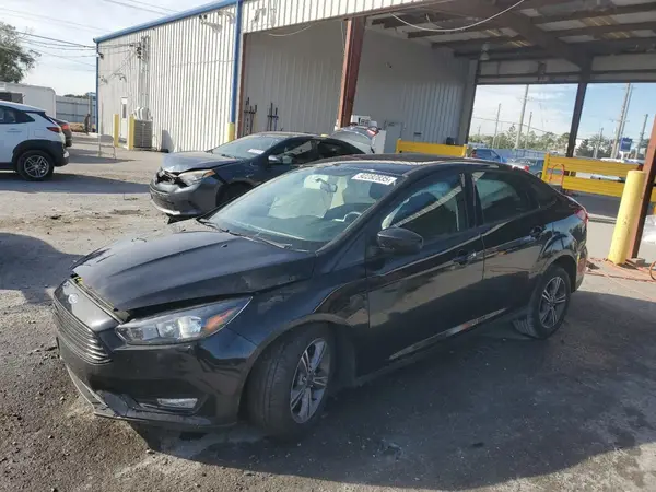1FADP3FE4JL275488 2018 FORD FOCUS - Image 1