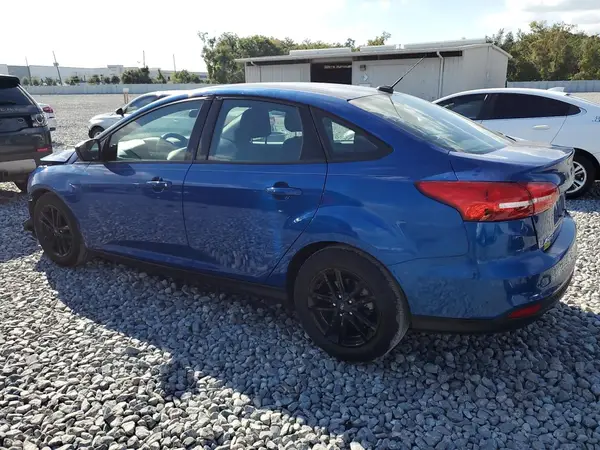 1FADP3FE4JL275524 2018 FORD FOCUS - Image 2
