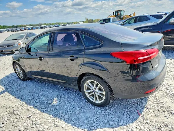 1FADP3FE4JL321871 2018 FORD FOCUS - Image 2