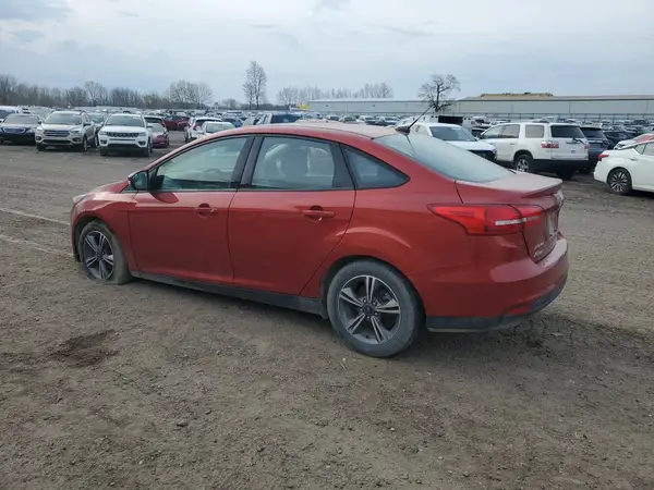 1FADP3FE4JL322468 2018 FORD FOCUS - Image 2