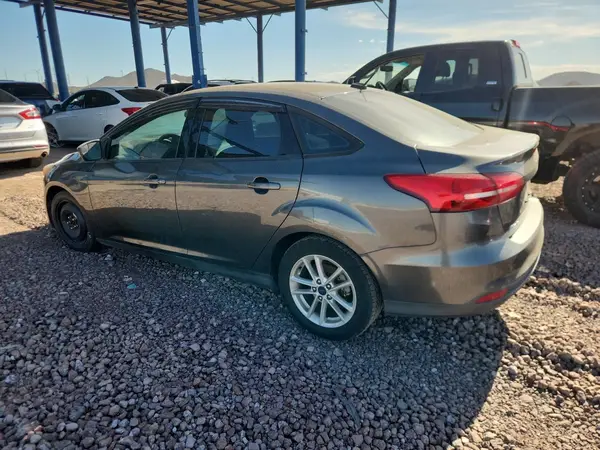 1FADP3FE4JL322809 2018 FORD FOCUS - Image 2