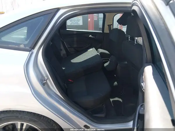 1FADP3FE5GL225675 2016 FORD FOCUS - Image 8