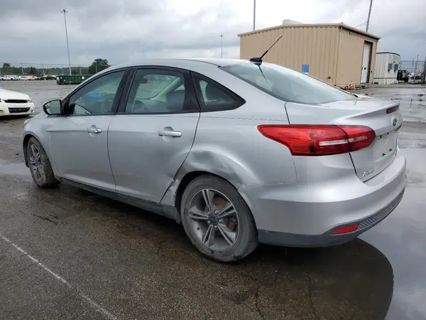 1FADP3FE5GL233081 2016 FORD FOCUS - Image 2