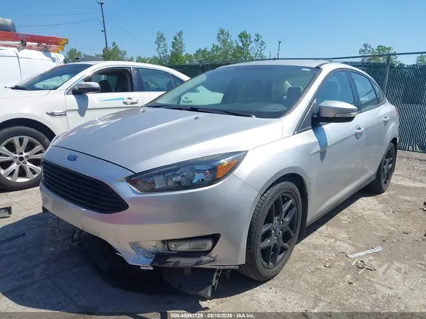 1FADP3FE5GL287707 2016 FORD FOCUS - Image 2