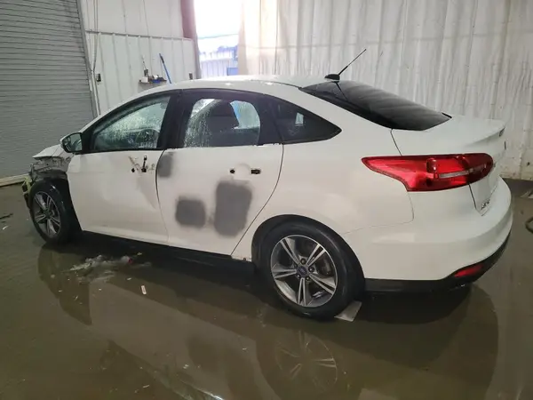 1FADP3FE5GL362695 2016 FORD FOCUS - Image 2