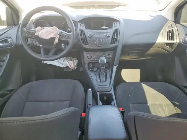 1FADP3FE5HL202463 2017 FORD FOCUS - Image 8