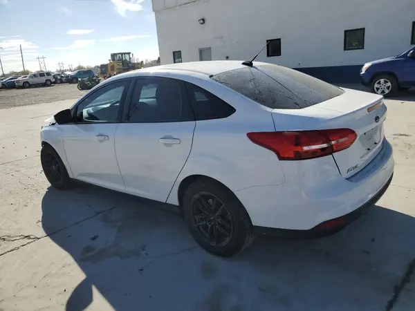 1FADP3FE5HL223538 2017 FORD FOCUS - Image 2
