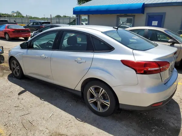 1FADP3FE5HL227590 2017 FORD FOCUS - Image 2