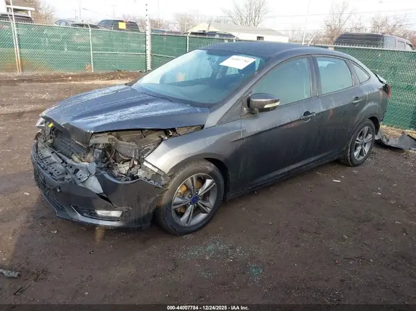 1FADP3FE5HL230280 2017 FORD FOCUS - Image 2