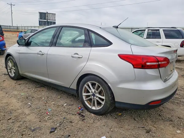 1FADP3FE5HL238282 2017 FORD FOCUS - Image 2