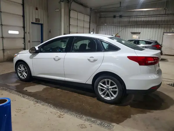 1FADP3FE5HL251002 2017 FORD FOCUS - Image 2