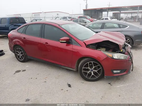 1FADP3FE5HL260427 2017 FORD FOCUS - Image 1