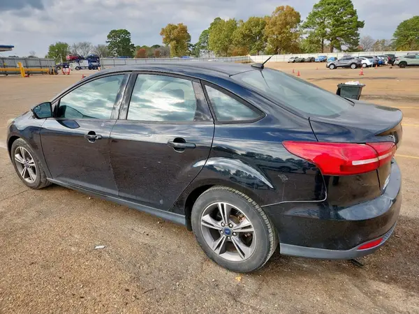 1FADP3FE5HL276739 2017 FORD FOCUS - Image 2