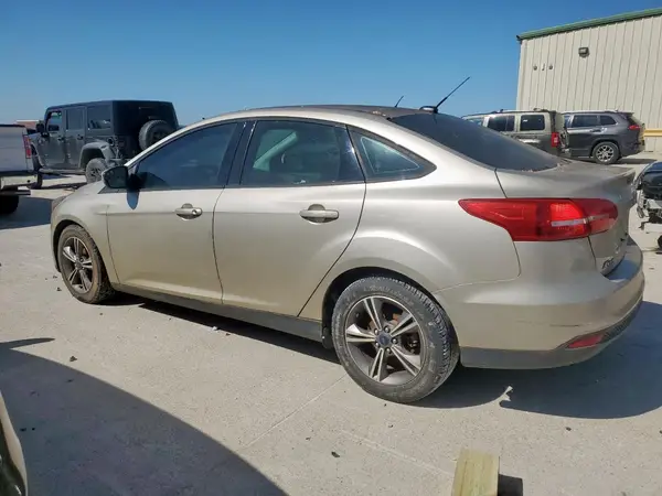 1FADP3FE5HL289975 2017 FORD FOCUS - Image 2
