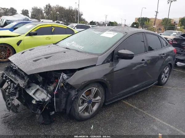 1FADP3FE5HL308332 2017 FORD FOCUS - Image 2