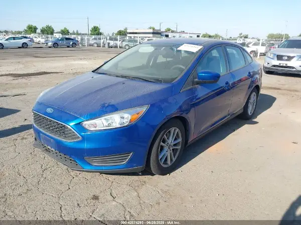 1FADP3FE5JL211816 2018 FORD FOCUS - Image 2