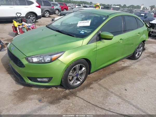1FADP3FE5JL222542 2018 FORD FOCUS - Image 2