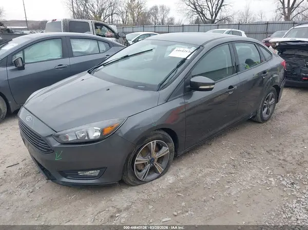1FADP3FE5JL223643 2018 FORD FOCUS - Image 2