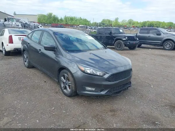 1FADP3FE5JL228583 2018 FORD FOCUS - Image 1