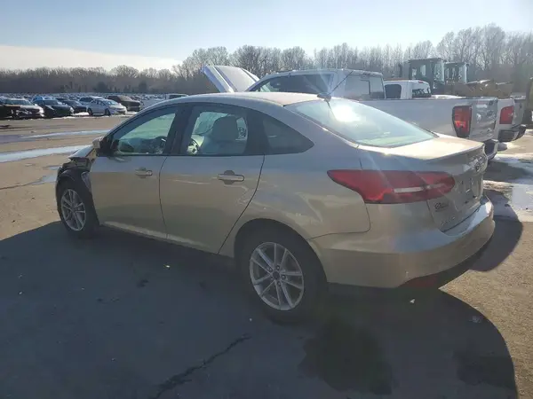 1FADP3FE5JL236442 2018 FORD FOCUS - Image 2