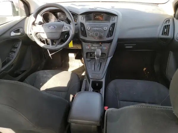 1FADP3FE5JL241561 2018 FORD FOCUS - Image 8
