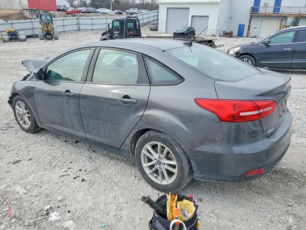 1FADP3FE5JL243102 2018 FORD FOCUS - Image 2