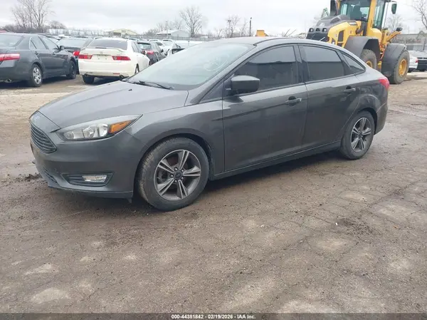 1FADP3FE5JL270526 2018 FORD FOCUS - Image 2
