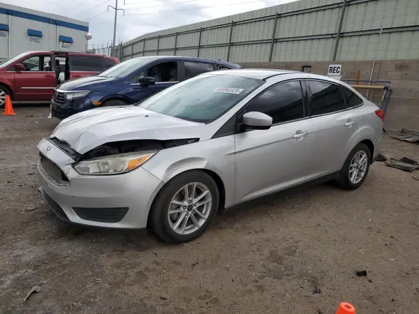1FADP3FE5JL270977 2018 FORD FOCUS - Image 1