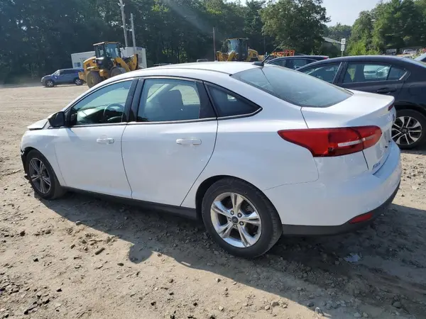 1FADP3FE5JL274270 2018 FORD FOCUS - Image 2