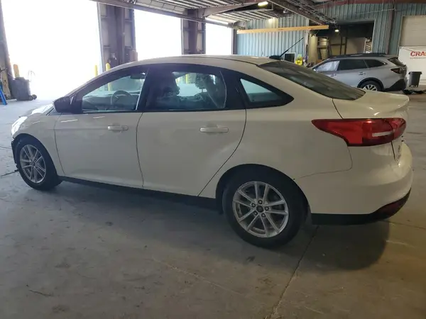 1FADP3FE5JL282028 2018 FORD FOCUS - Image 2