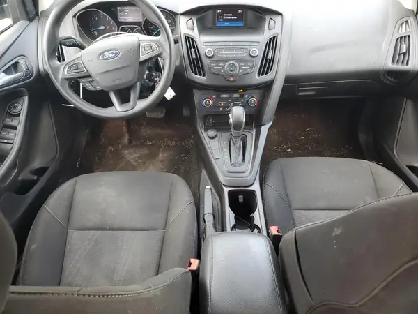 1FADP3FE5JL285236 2018 FORD FOCUS - Image 8