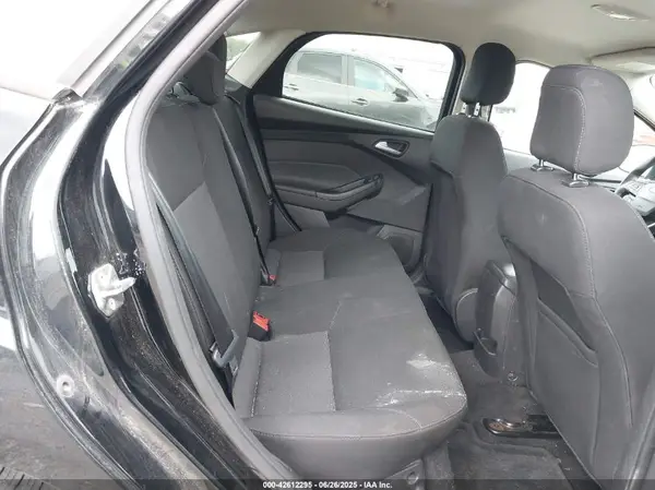 1FADP3FE5JL318316 2018 FORD FOCUS - Image 8