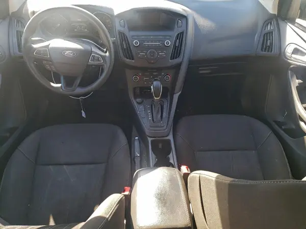 1FADP3FE5JL318977 2018 FORD FOCUS - Image 8