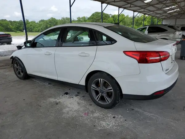 1FADP3FE5JL329350 2018 FORD FOCUS - Image 2