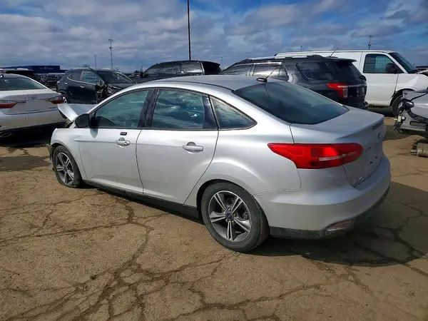 1FADP3FE6GL220520 2016 FORD FOCUS - Image 2